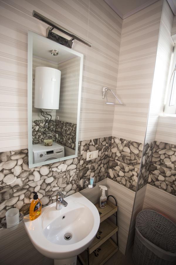 Apartment On Khimshiashvili Batumi Esterno foto